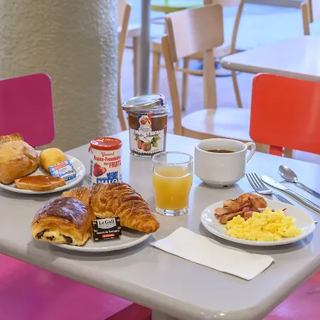 Centre Arènes Hotel 3*