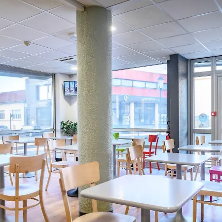 Centre Arenes Hotel 3*