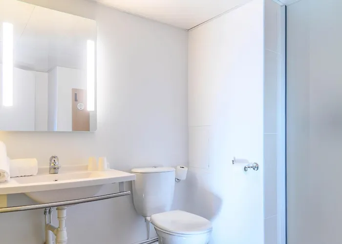 Hotel Centre Arenes Nimes