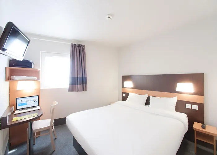 Ξενοδοχείο Centre Arenes 3*