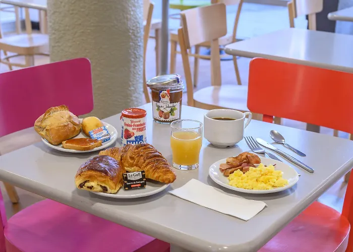 Centre Arenes Ξενοδοχείο 3*