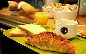 Ξενοδοχείο Centre Arenes 3*